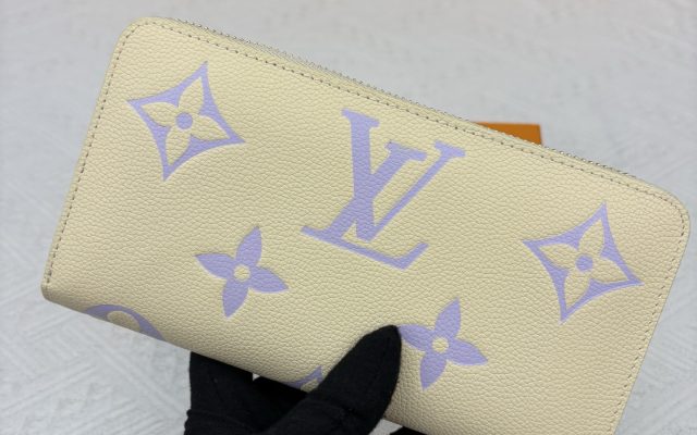 物価高でも選びやすい財布：LOUIS VUITTONを自然に取り入れる
