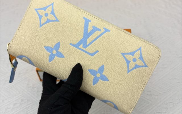 通勤目線で見るLOUIS VUITTONの財布の印象
