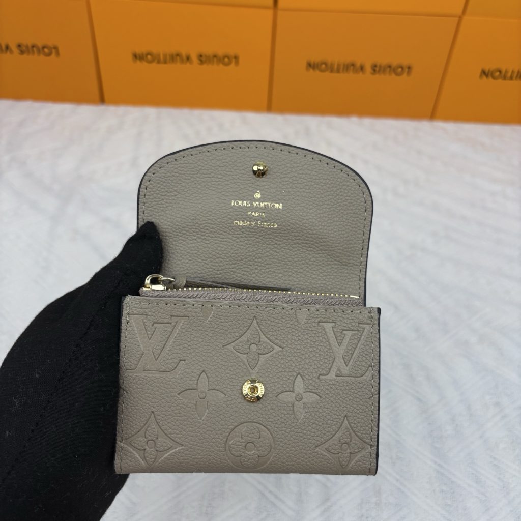ルイヴィトン（LOUIS VUITTON） 長財布 モノグラム キャンバス地 クラシックで上品なデザインの高級財布 - 画像 5