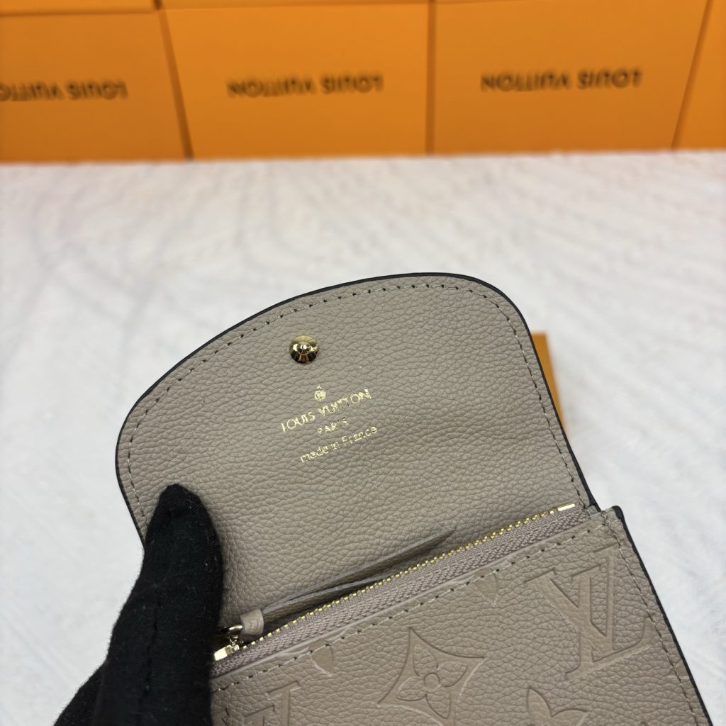 ルイヴィトン（LOUIS VUITTON） 長財布 モノグラム キャンバス地 クラシックで上品なデザインの高級財布 - 画像 7