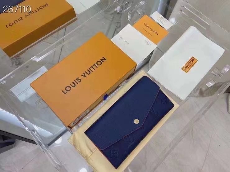 ルイヴィトン(LOUIS VUITTON) 長財布 財布・小物|通勤の日に毎日に合わせるポイント