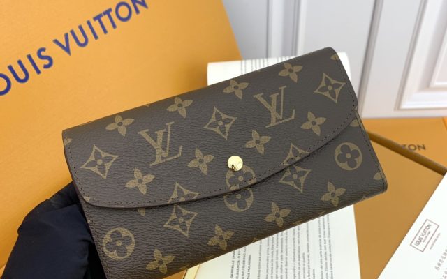 通勤目線で見るLOUIS VUITTONの財布の印象