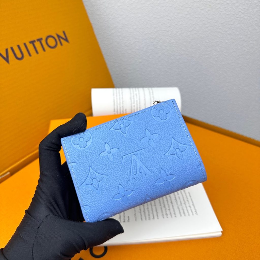LOUIS VUITTONの財布は価格・収納・合わせ方でどう見るか