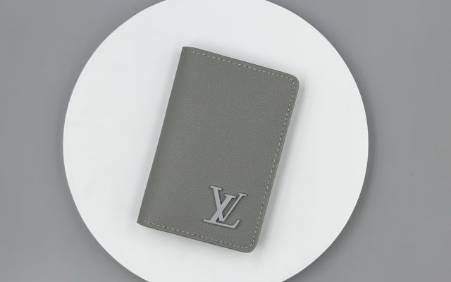 レディースの節約買いに向く財布か写真でチェック