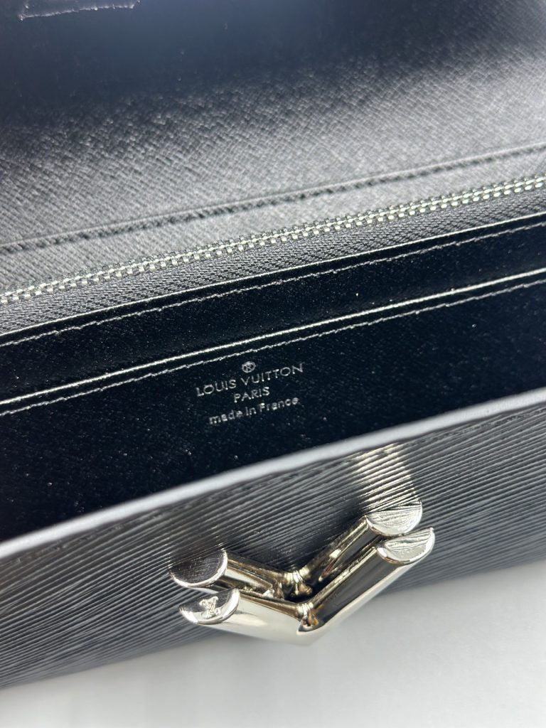 ルイ・ヴィトン モノグラムキャンバス 上質な長財布 ビジネスやギフトシーンにふさわしい洗練デザイン - 画像 7