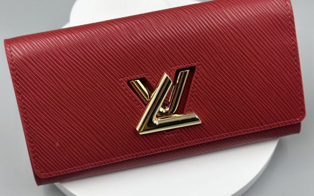 レディースの節約買いに向く財布か写真でチェック