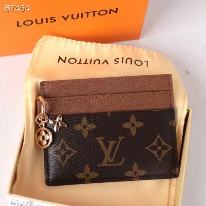 ルイ・ヴィトン モノグラムキャンバス 上品な長財布 財布・小物｜通勤の日に毎日に合わせるポイント