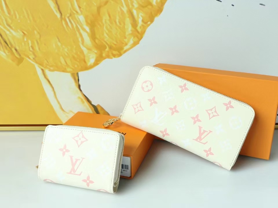 物価高でも選びやすい財布：LOUIS VUITTONを自然に取り入れる
