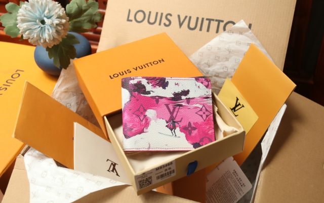 LOUIS VUITTONの財布は価格・収納・合わせ方でどう見るか