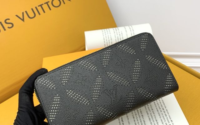 通勤用に検討したい財布・小物：写真と商品リンク付き