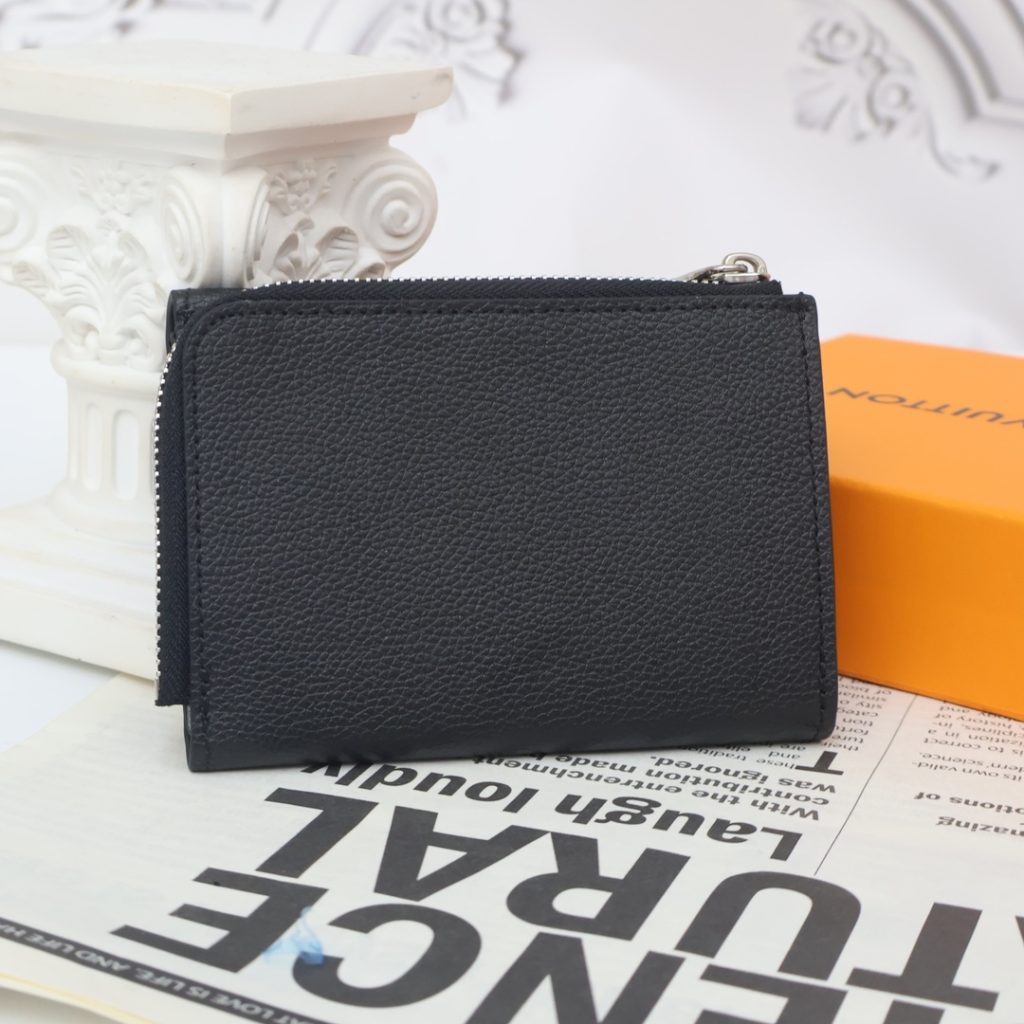 ルイ・ヴィトン モノグラムキャンバス 上品な長財布 レディース ギフトにも最適な定番モデル - 画像 4