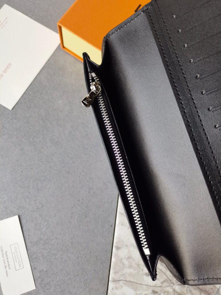 ルイ・ヴィトン モノグラムキャンバス 上品な長財布 レディースへのギフトに最適な定番モデル - 画像 7