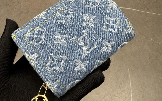 LOUIS VUITTONの財布は価格・収納・合わせ方でどう見るか