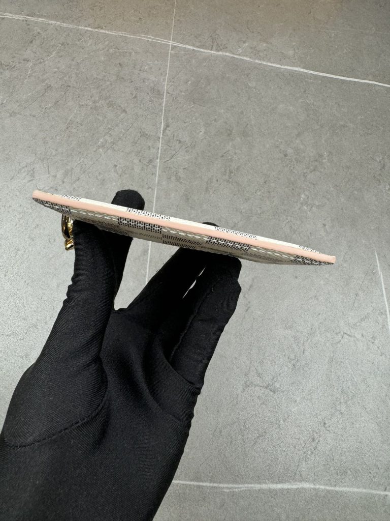 ルイ・ヴィトン モノグラムキャンバス 上品な長財布 レディースへのギフトに最適な定番モデル - 画像 4