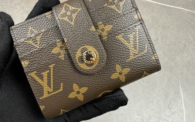LOUIS VUITTONの財布を予算内で探す前に見るモノグラムのポイント