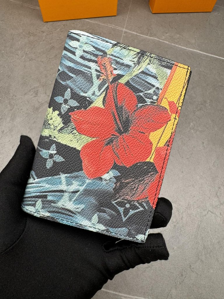 通勤目線で見るLOUIS VUITTONの財布の印象