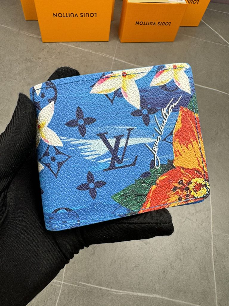 ルイ・ヴィトン モノグラムキャンバス 上品な長財布 レディースのギフトや普段使いに｜旅行に使いやすい財布・小物を写真で確認