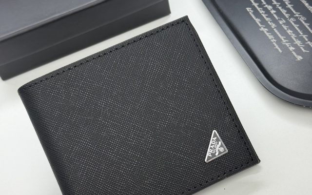 レディースの節約買いに向く財布か写真でチェック