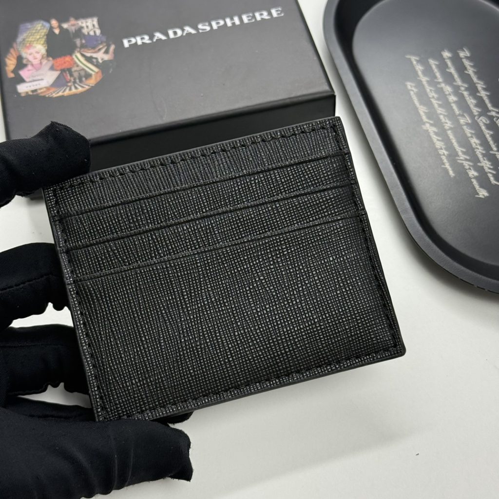 プラダ モノグラムキャンバス 上品な長財布 レディース人気モデル ギフトにも最適 - 画像 4