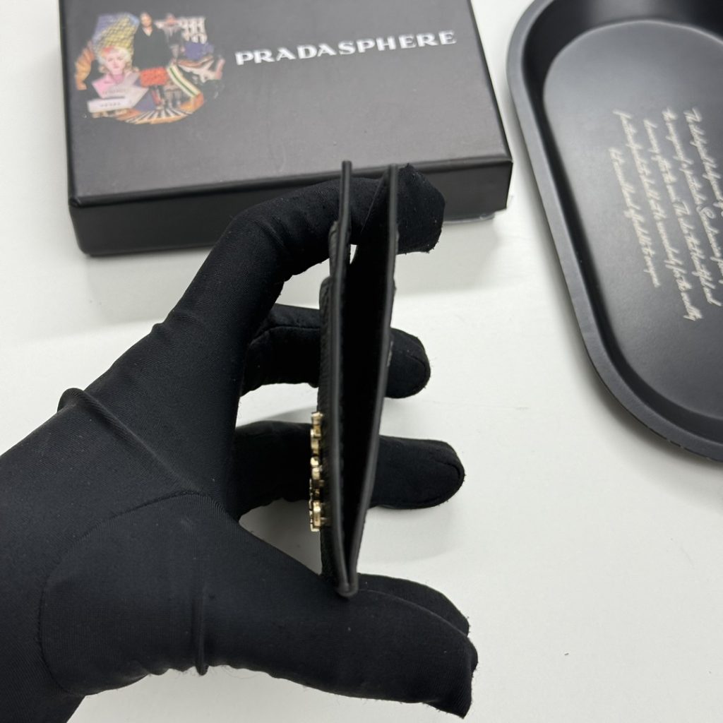 プラダ モノグラムキャンバス 上品な長財布 レディース人気モデル ギフトにも最適 - 画像 6