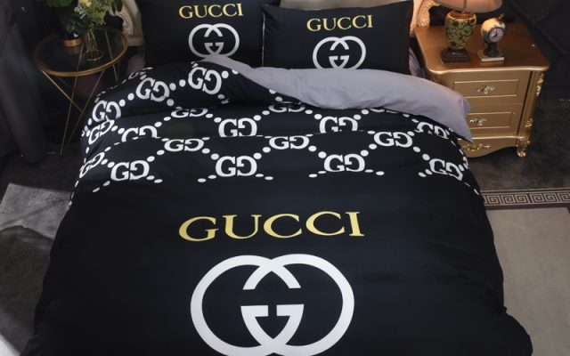 Gucciの掛け布団カバーセットは価格・収納・合わせ方でどう見るか