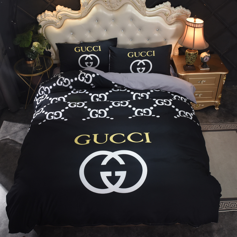 Gucciの掛け布団カバーセットは価格・収納・合わせ方でどう見るか