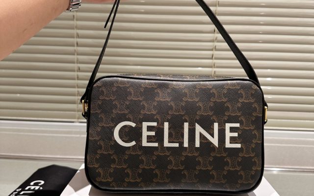 CELINEのバッグを毎日に使うなら確認したいこと