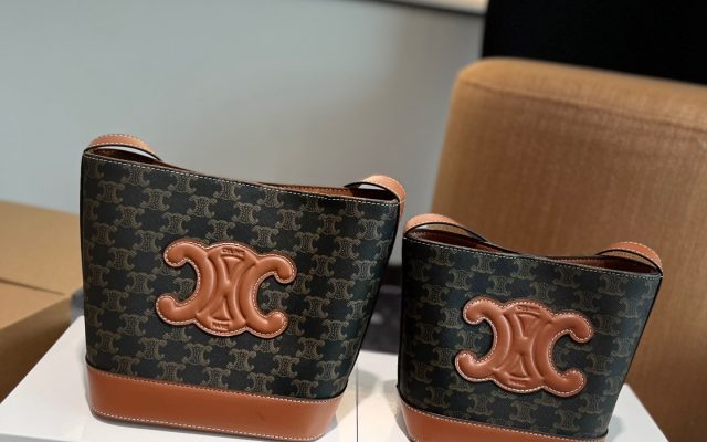 レディースの節約買いに向くショルダーバッグか写真でチェック