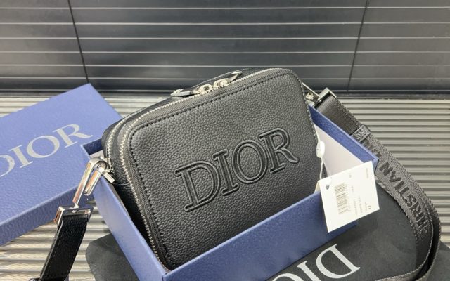 休日用に検討したいバッグ：写真と商品リンク付き