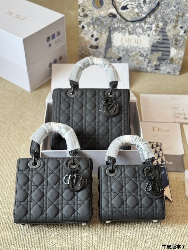 Diorディオール モノグラムキャンバス 上品なショルダーバッグ レディース向けギフトにも最適 - 画像 4