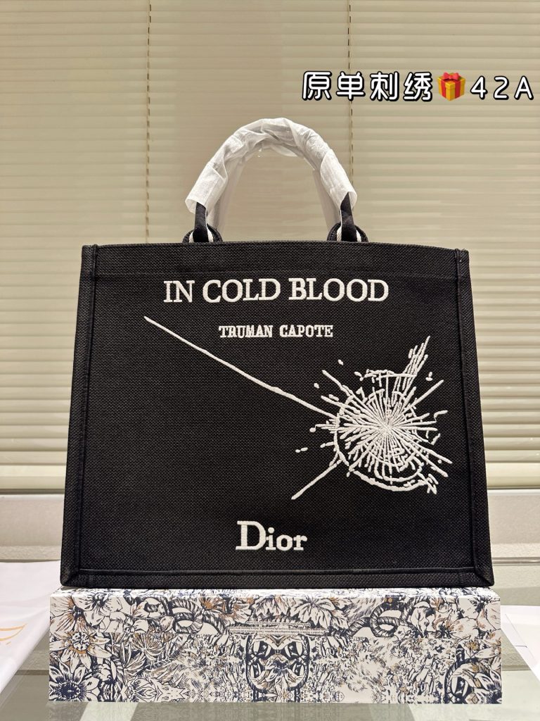 Diorディオール ショルダーバッグ 上品なモノグラムキャンバス レディースに人気の定番モデル - 画像 5