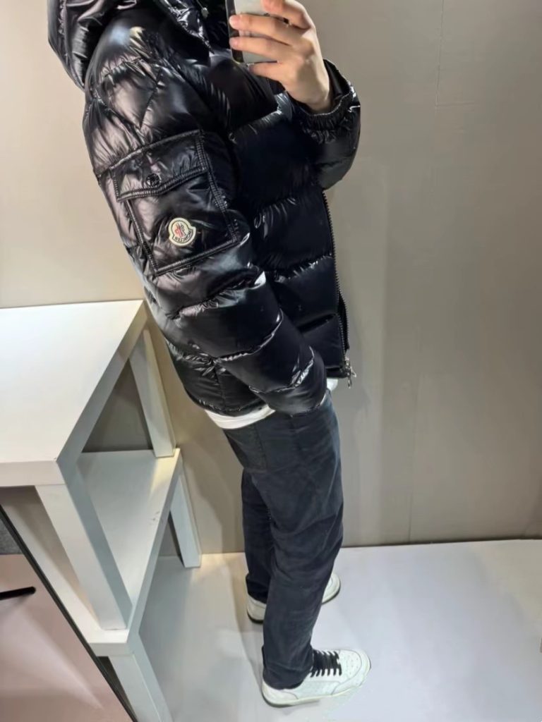 Monclerモンク メンズ レディース 保温 羽織り 2色入 - 画像 2