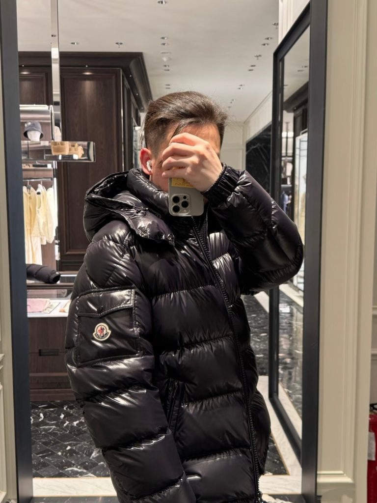 Monclerモンク メンズ レディース 保温 羽織り 2色入 - 画像 4
