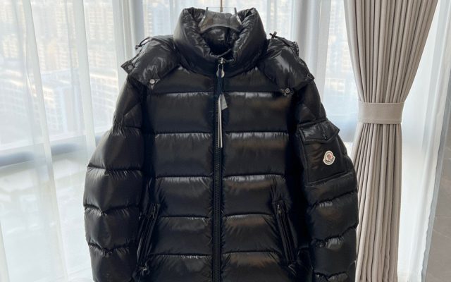 物価高でも選びやすいジャケット：MONCLERを自然に取り入れる