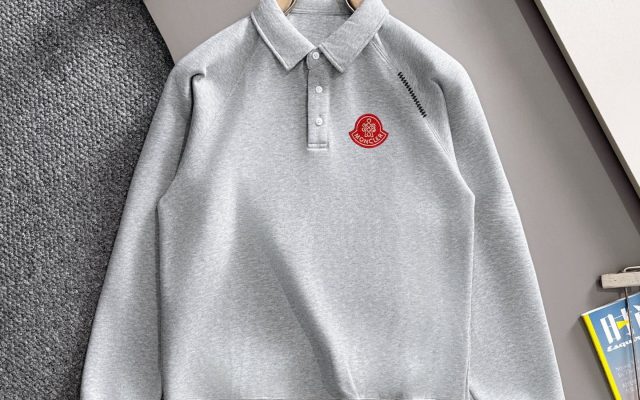 服装選びで迷ったら：シャツの価格と使い道