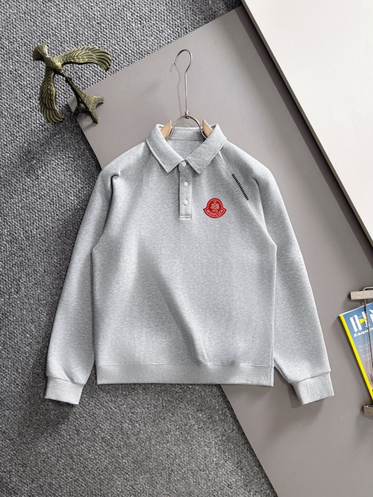 服装選びで迷ったら：シャツの価格と使い道