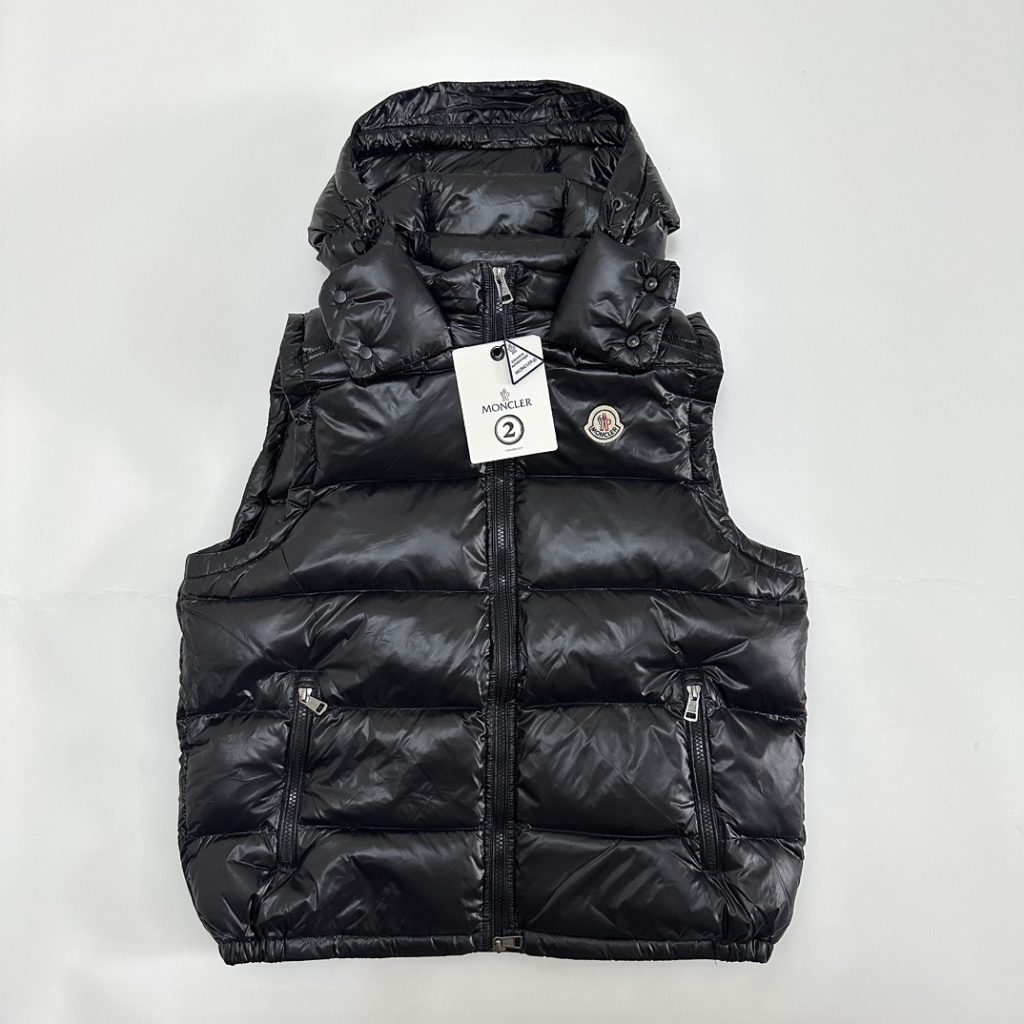 黒系その他を服に合わせるなら見るべき3点