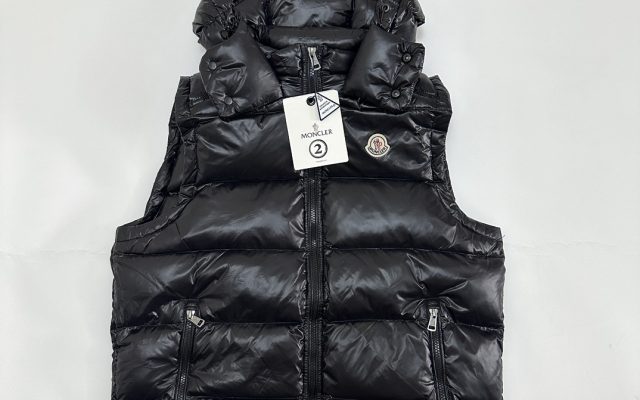 黒系その他を服に合わせるなら見るべき3点