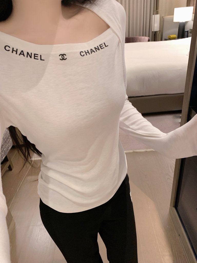 街歩き目線で見るブランドアイテムのTシャツの印象