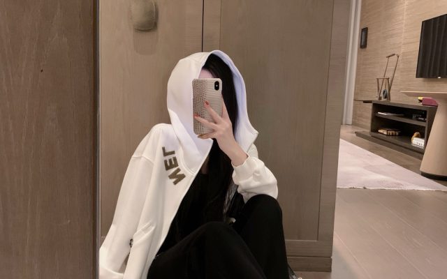 CHANELのシャツは価格・収納・合わせ方でどう見るか