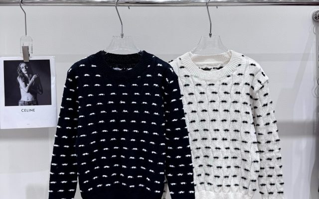 写真系その他を服に合わせるなら見るべき3点