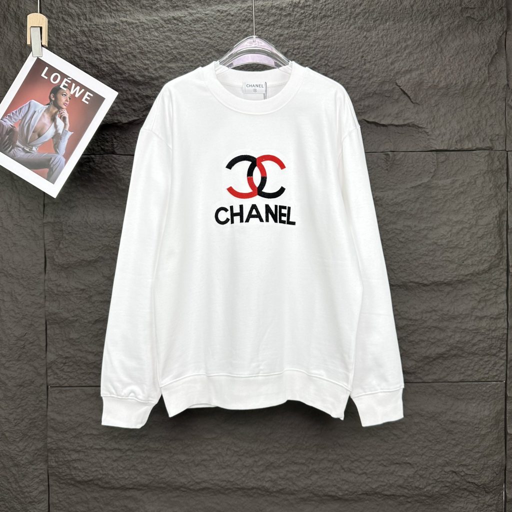 ブランドアイテムの服装を毎日に使うなら確認したいこと