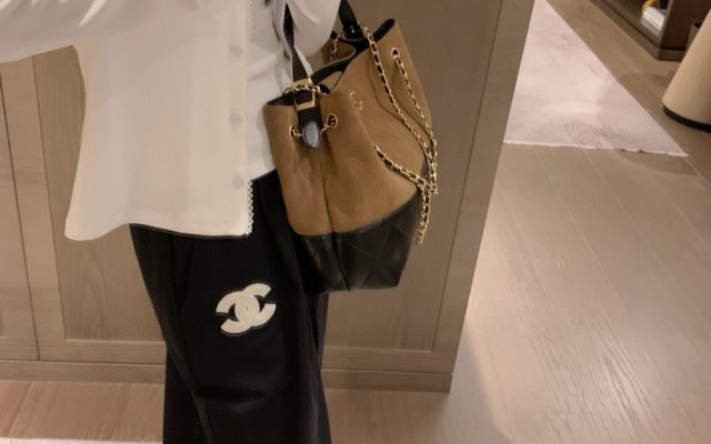 写真系その他を服に合わせるなら見るべき3点