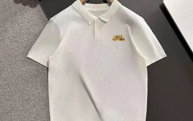 LOUIS VUITTONのシャツは価格・収納・合わせ方でどう見るか