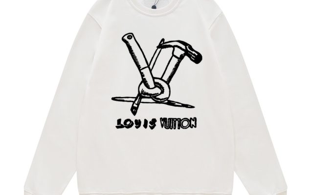 LOUIS VUITTONのシャツは価格・収納・合わせ方でどう見るか