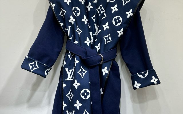 ユニセックスの節約買いに向く服装か写真でチェック