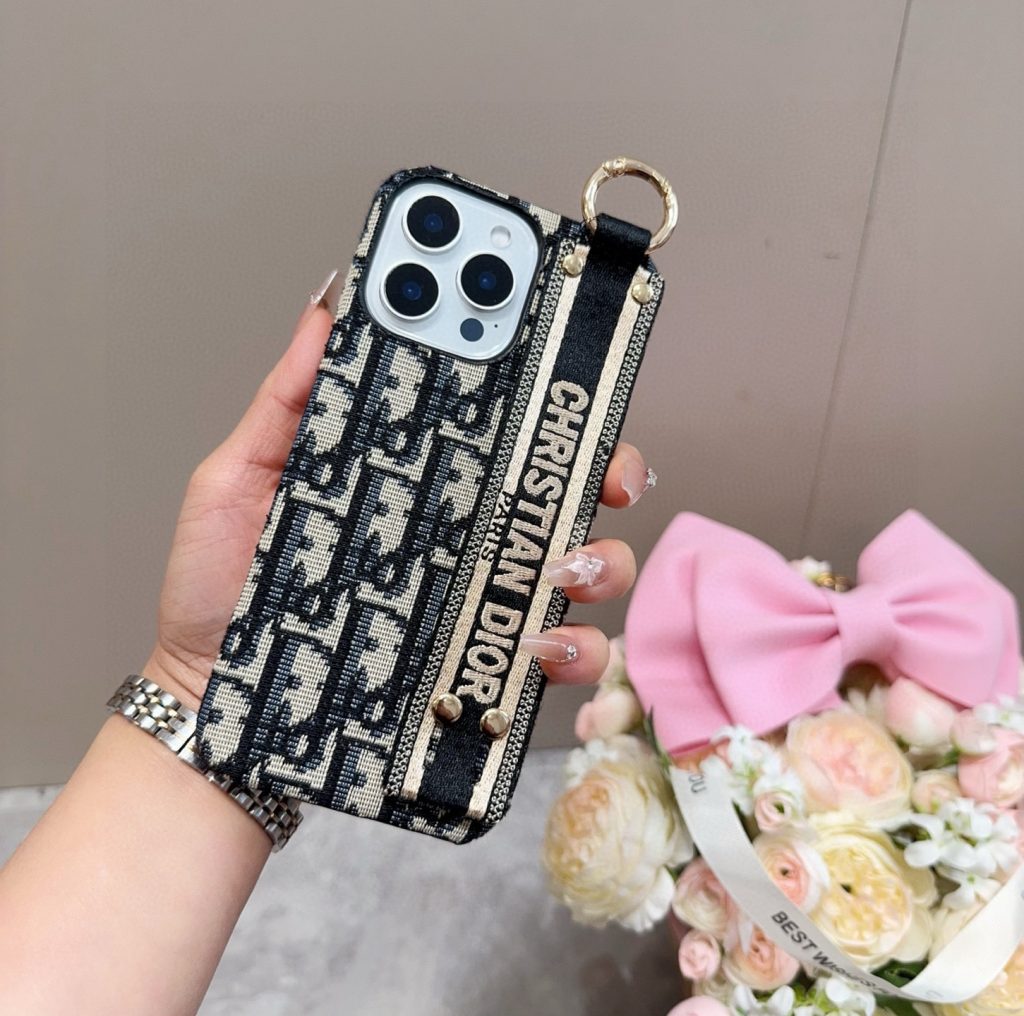 iPhoneケースDior ディオール ブランド 財布・小物｜ギフト選びで予算内で見たいポイント