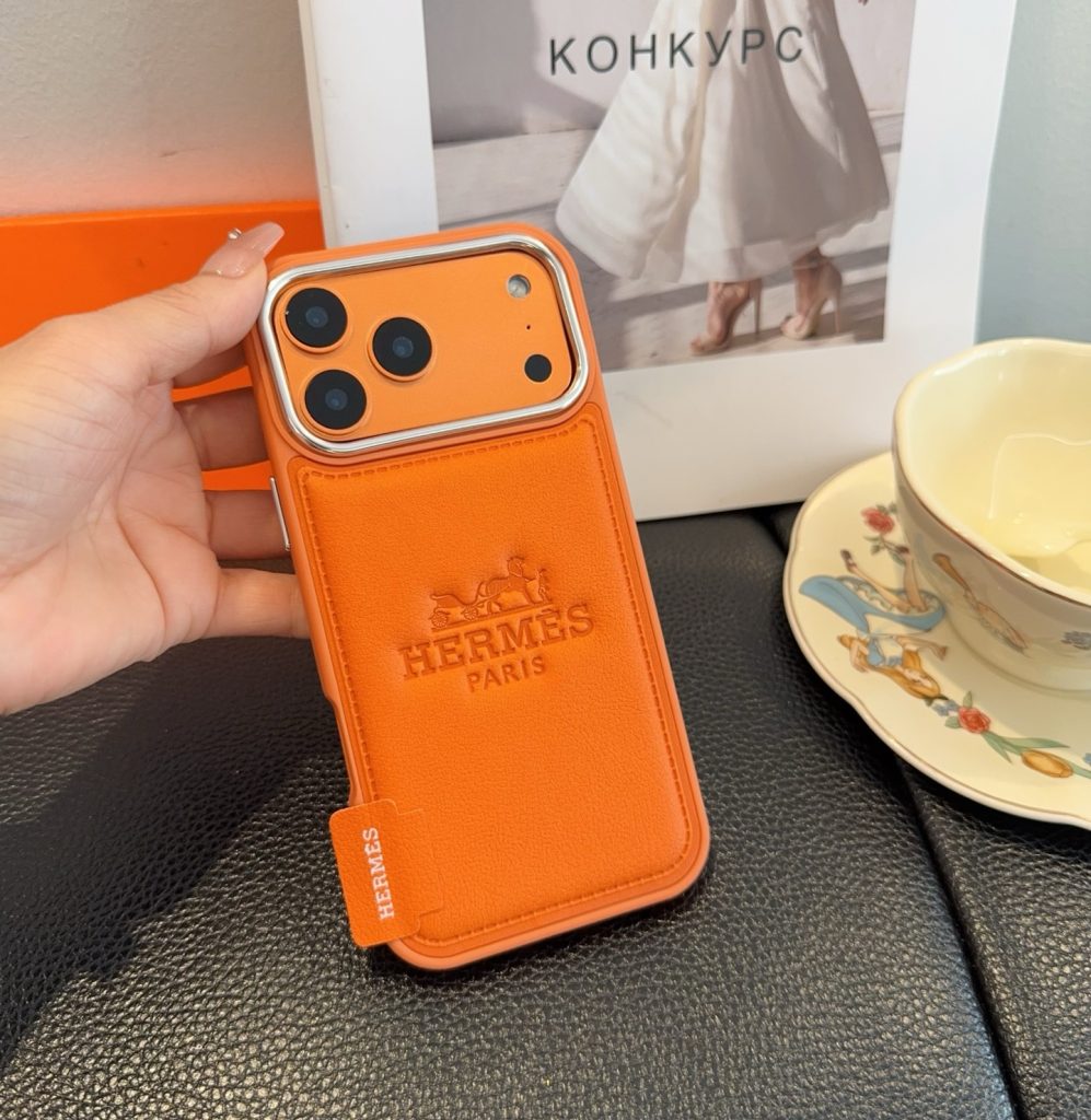 iPhoneケースHERMES ファッションスマホケース オレンジ&ベージュ 2色入 🍊 - 画像 3