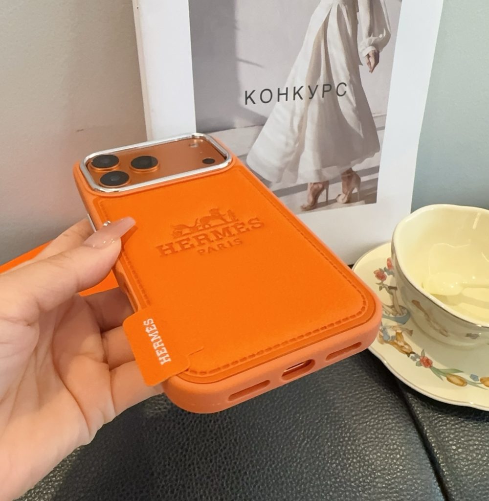 iPhoneケースHERMES ファッションスマホケース オレンジ&ベージュ 2色入 🍊 - 画像 6