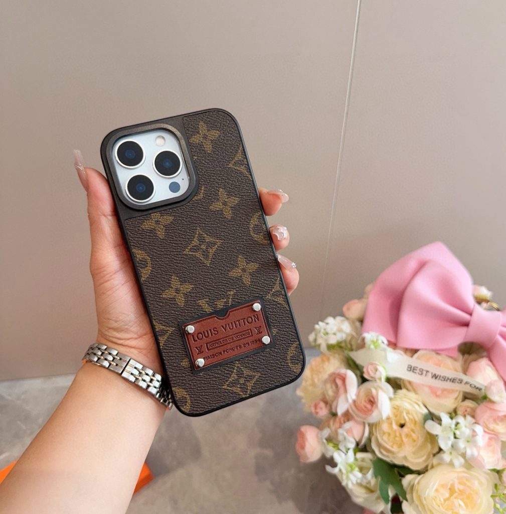 IPHONE LOFT iPhoneケースLoft クラシック モノグラム 財布・小物｜ランチの日に写真で選び方を確認